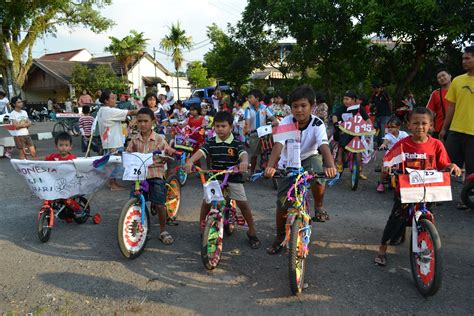 RW Pitulas BISA: Sepeda Hias Anak-anak RW XVII