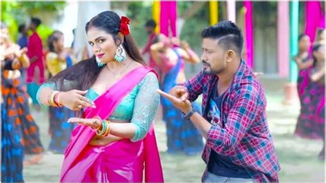 Bhojpuri Singer Shilpi Raj And Saba Khan New Song Bechab Bidi Paan Release Watch Video Here