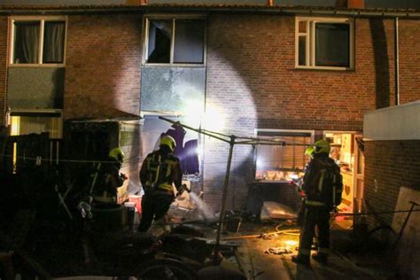 Brand In Tuin Aan Kersappelstraat In Noordwijk Slaat Over Naar Woning