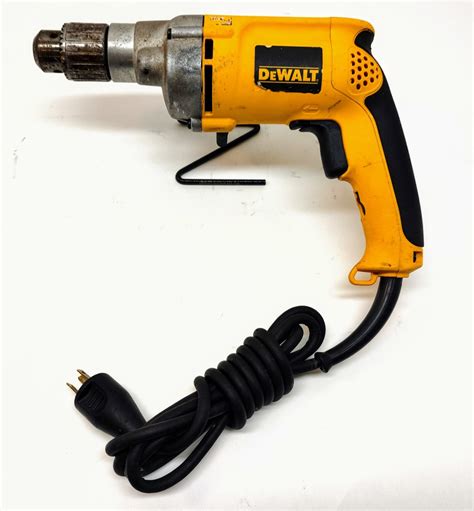 DeWalt Heavy-Duty DW235G Corded Electric Drill ½" Chuck 8.5 Amp Good | Heartland Pawnbrokers ...