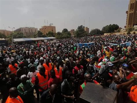 Burkina Des Manifestations Ce 13 Octobre 2022 Pour Le Maintien Du