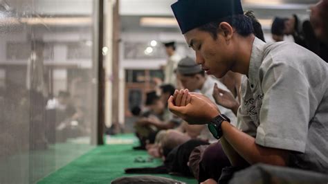 Doa Kamilin Setelah Salat Tarawih Yang Perlu Diketahui Umat Muslim