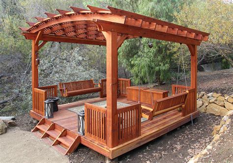 Wooden Storage Bench | Forever Redwood