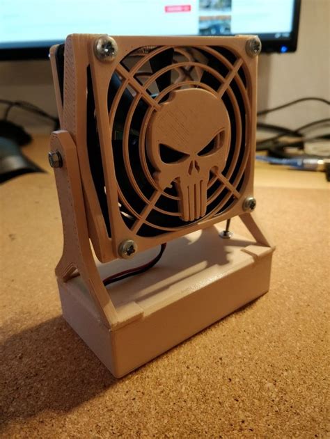 80mm Fan Holder By Ztxdk Thingiverse 3d Printing Projects Fan