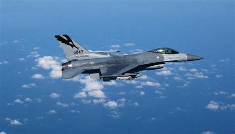 cal1 F-16 California Air National Guard 144th Fighter Wing - Flying Tigers