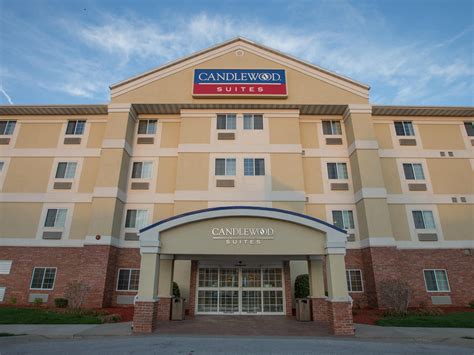 Pet Friendly Hotel in Springfield, MO | Candlewood Suites Springfield