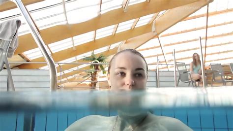 Lada Poleshuk Underwater Show Big Tits Short Hair