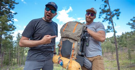 Hiking Store: What hiking gear to buy? - In4adventure