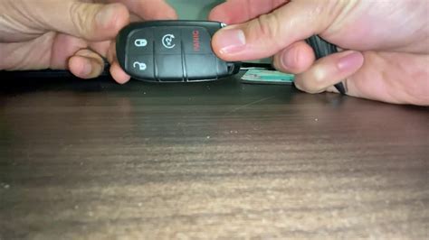 How To Open Jeep Compass Key Fob Quick Easy Guide Jeep Car Info