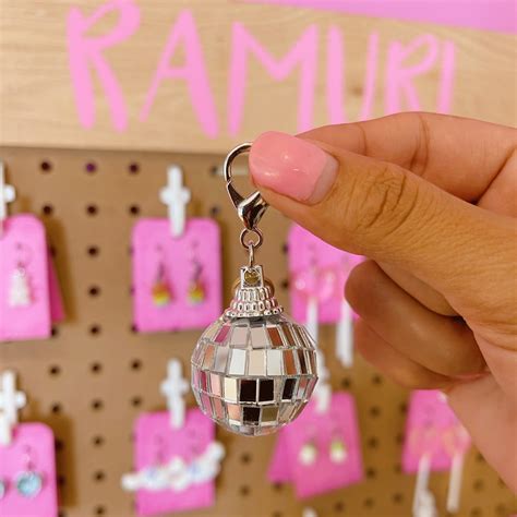 Disco Ball Keychain – HELLO RAMURI