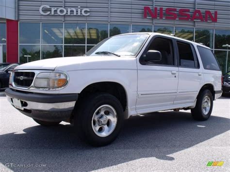 1998 Oxford White Ford Explorer Xlt 31791396 Car