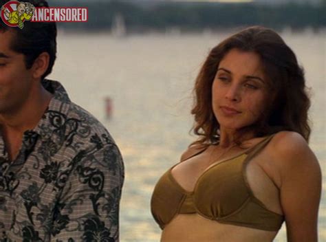 Naked Lisa Ray In Ball Chain