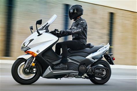 YAMAHA TMAX 530 2016 Present Specs Performance Photos Autoevolution