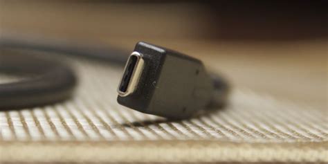 New USB Type-C to HDMI spec lets you ditch the dongle | Ars Technica