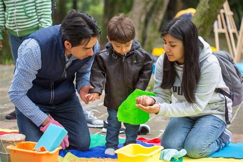 Qué pueden hacer los padres para guiar a sus hijos a un uso saludable