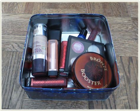 Revlon Makeup Kit Box | Saubhaya Makeup