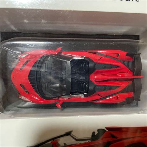 Kyosho Toyota 86 Initial D Lamborghini Veneno Roadster Slight Bubble