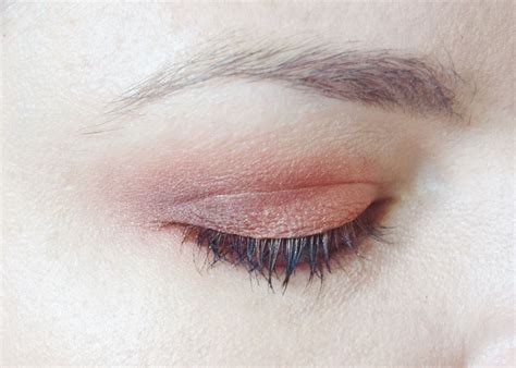URBAN DECAY NAKED HEAT PALETTE A Life With Frills