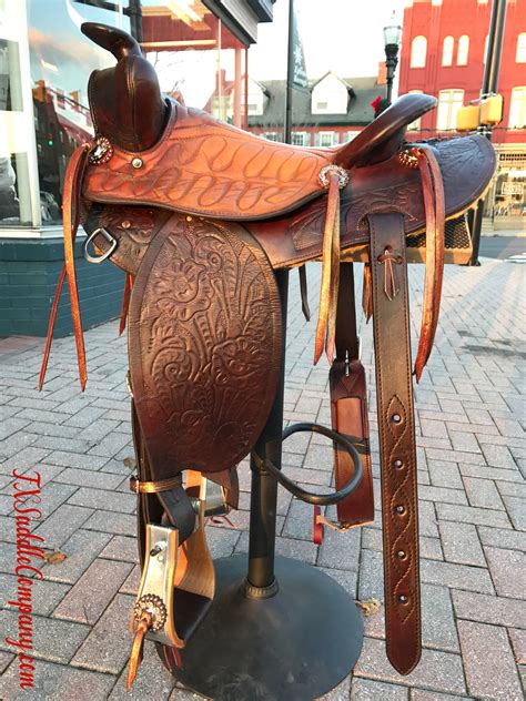 Vintage Barrel Racing Saddle Updated With Bling Barrel Racing Saddle