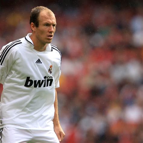 Arjen Robben Real Madrid Stats / Bundesliga Arjen Robben 10 Years At ...