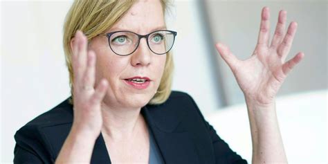 Klimaschutzministerin Gewessler Wir Werden Auch Noch Auto Fahren