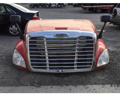 Freightliner Cascadia Hood Oem A17 15340 014 In Umatilla Or 24965