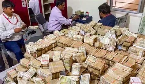 Ed Recovers Rs 20 30 Crore Cash From Domestic Help Linked To