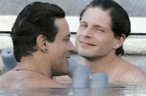 Gabriel Garko E Gabriele Rossi Weekend Con L Amico Alle Terme E Bagno