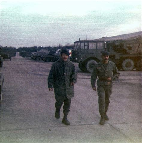 Photo De Classe Toujours De Bonne Humeur De 1976 416 Bcs Metz 1 416