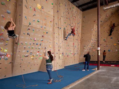 Little Rock Climbing Center | The Premier Indoor Rock Climbing Gym in ...