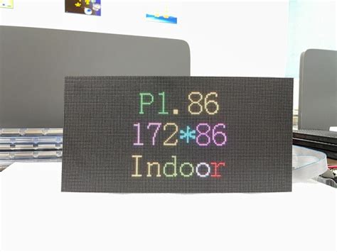 Hot Selling Full Color Indoor Flexible Display Wall P Led Module