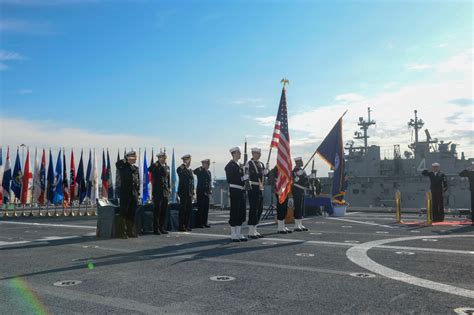 DVIDS - News - USS Savannah (LCS 28) Blue Crew Conducts Change of Command