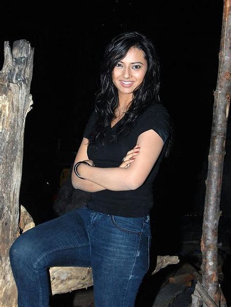 Isha Chawla In Tight Tshirt Jeans Photos South Wood Gallery