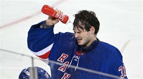 Shesterkin pulled, Rangers outplayed in home loss to Preds - Newsday