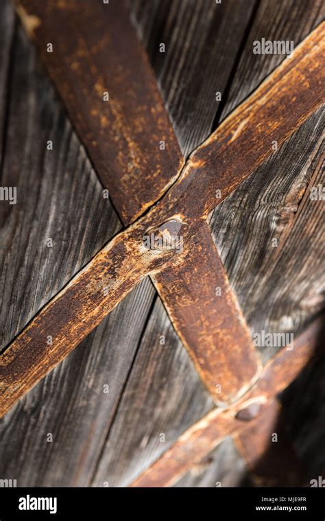 Door Hinge Wooden Hi Res Stock Photography And Images Alamy