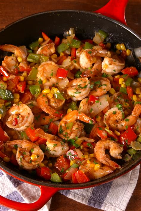 This 30-Minute Cajun Shrimp Skillet Is The Easiest Last-Minute Family ...