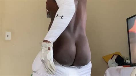 Hung Black Football Player Jerks Off After Practice And Shoots Big Load Free Sex Video RedTube