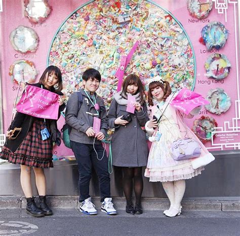 Harajuku Kawaii Tour - Tokyo guided tours by Lolitas!