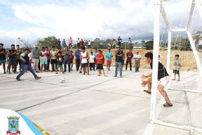 Ceremonia De Inauguraci N De Losa Deportiva En Flor De Primavera