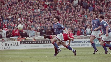 Goal Of The Day Mark Hughes V Oldham 26 June Manchester United