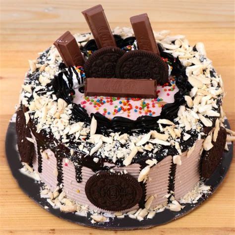 Order Oreo KitKat Cake Online Doorstep Cake