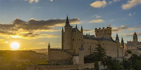 Alcazar of Segovia - everything you need to know - Living History Archive