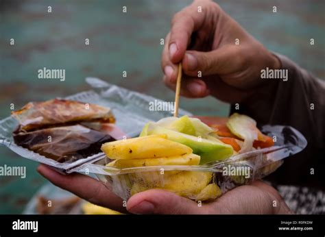 Dish of fruits hi-res stock photography and images - Alamy