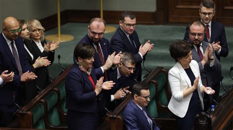 Kto Z Pis Nie Zag Osowa Za Rz Dem Mateusza Morawieckiego Znamy Nazwiska