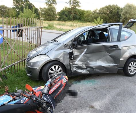 15 letni chłopiec nie żyje Tragedia w gminie Leśniowice Policjanci