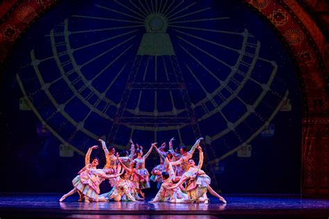 Chicago Dance Review Christopher Wheeldons THE NUTCRACKER The