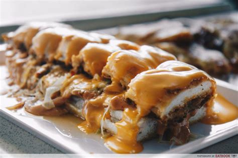 The Bread Gang Roti John Cheeseburger Focus Shot In Roti Food