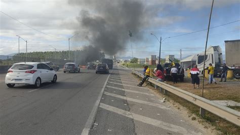 Santa Catarina Amanhece Novos Pontos De Bloqueios Na BR 101