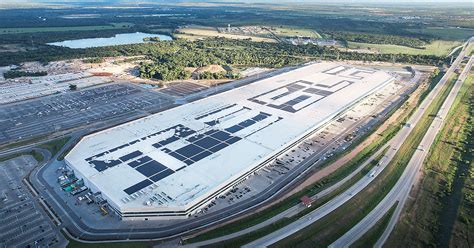 False Active Shooter Alarm Hits Tesla Plant In Texas Automotive News