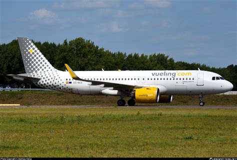 Ec Ncs Vueling Airbus A N Photo By Mathias Henig Id